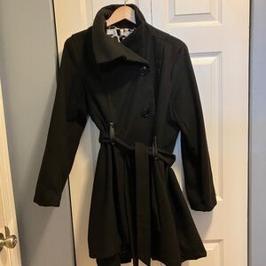 Short winter pea coat style